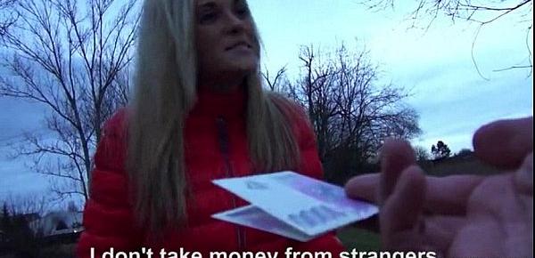  Czech girl Shanie Ryan picked up and drilled for money